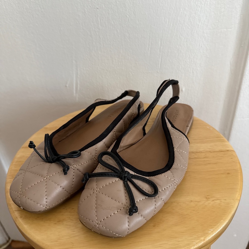 AEROSOLES Tan Quilted Slingback Flats
